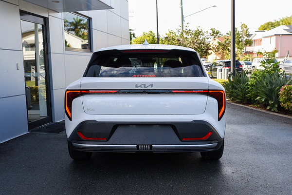 2025 Kia K4 Sport CL4m thumb-6