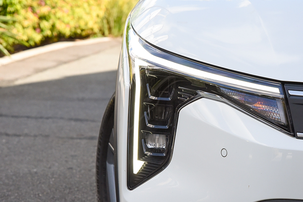 2025 Kia K4 S CL4m thumb-1
