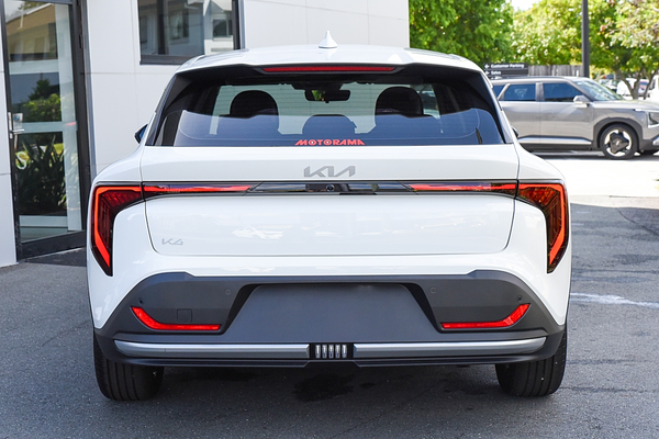 2025 Kia K4 S CL4m thumb-6