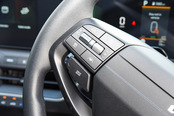 2025 Kia K4 S CL4m thumb-13