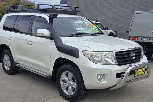 2013 Toyota Landcruiser Altitude VDJ200R