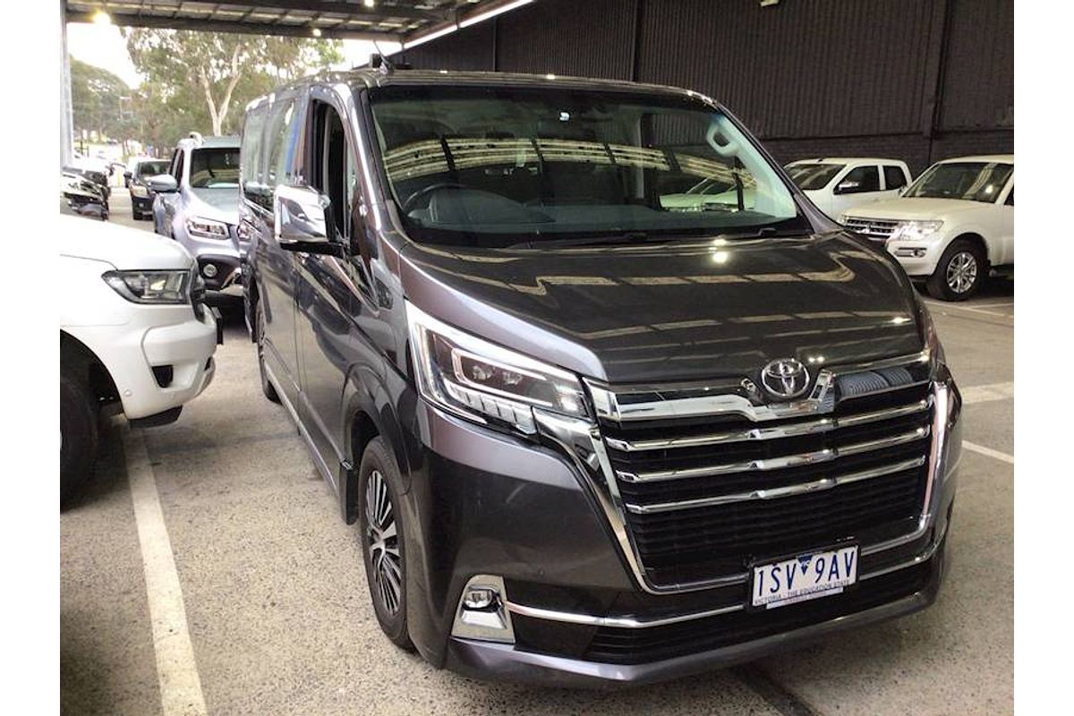2019 Toyota Granvia GDH303R