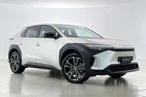 2024 Toyota bZ4X XEAM10R