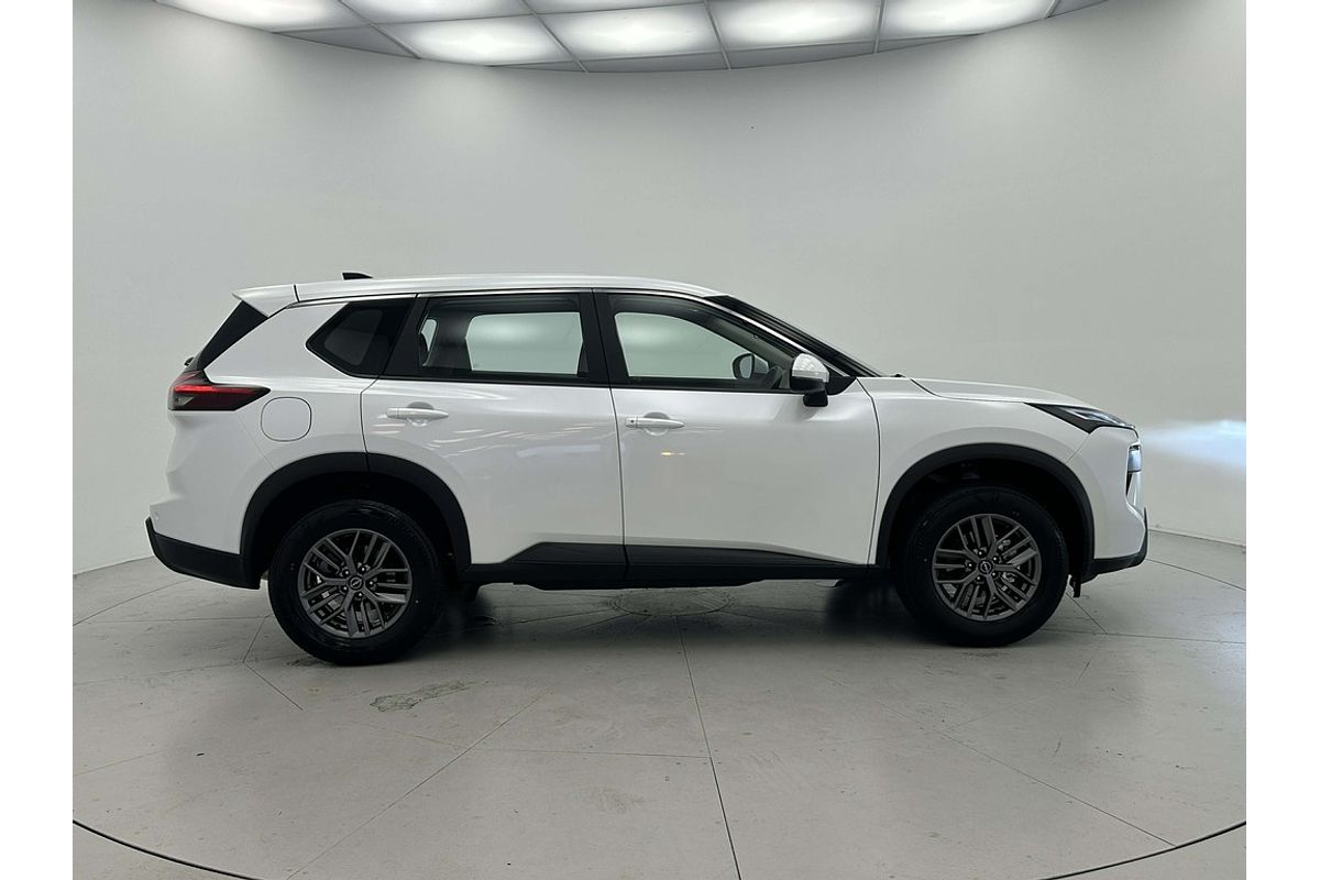 Nissan X-TRAIL 2WD AUTO ST MY26