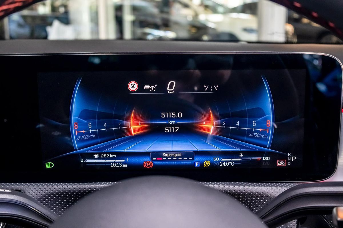 C118 806MY CLA45 AMG Edition R CPE SSD 8sp 2