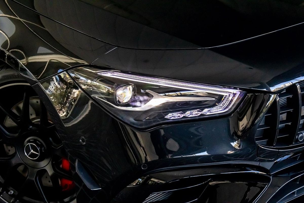 C118 806MY CLA45 AMG Edition R CPE SSD 8sp 2