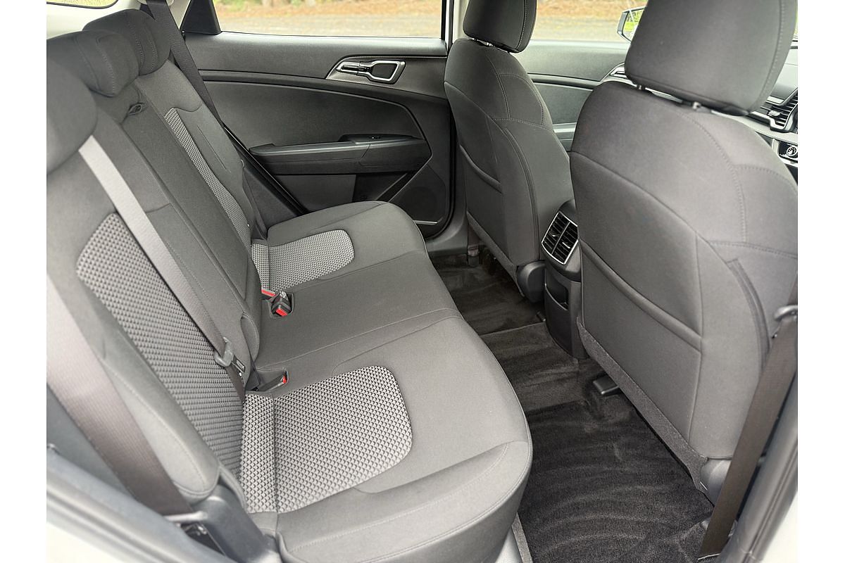 2024 Kia Sportage S NQ5