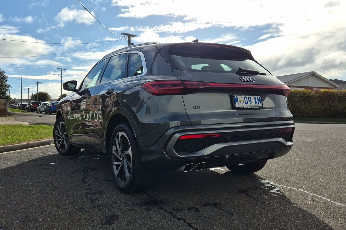 MY25 Audi Q5 SUV TDI quattro sport MY25 Audi Q5 SUV TDI quattro sport