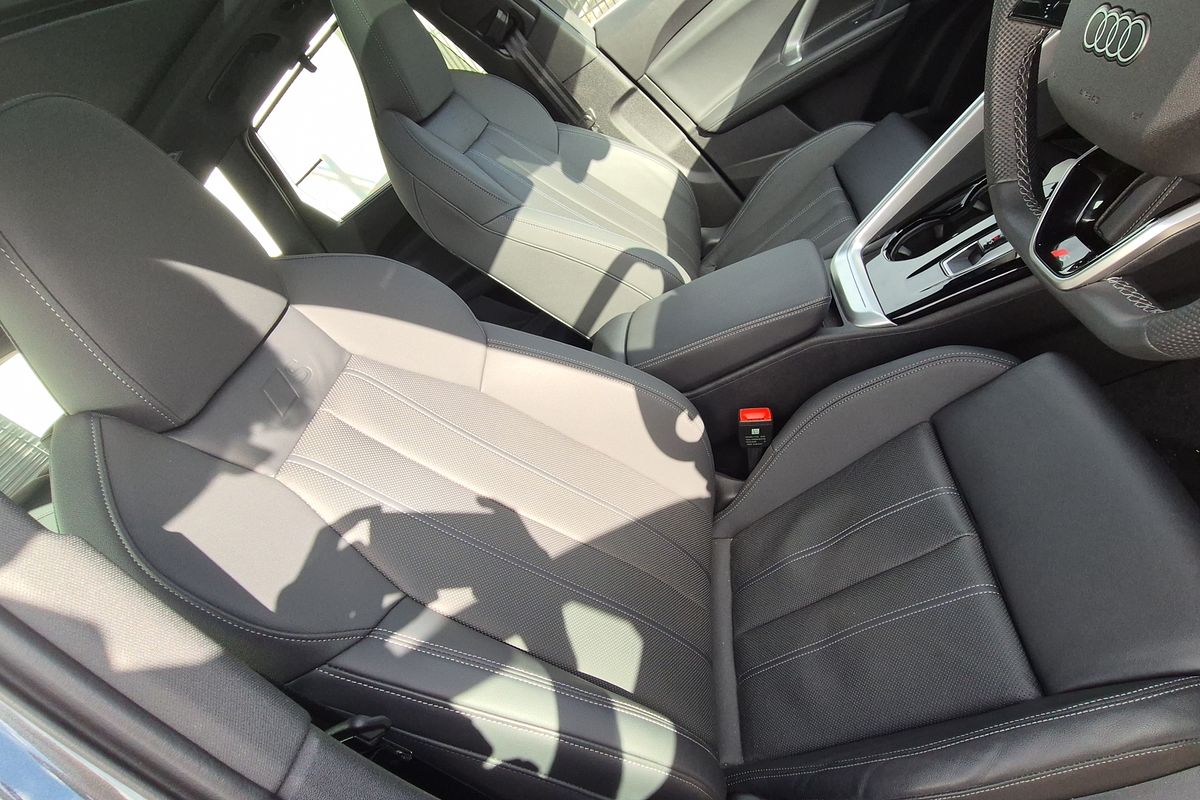 MY25 Audi Q5 SUV TDI quattro sport