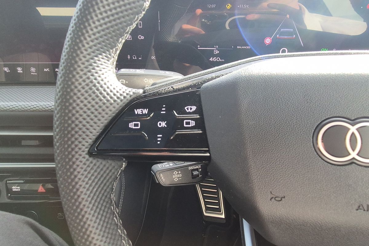 MY25 Audi Q5 SUV TDI quattro sport