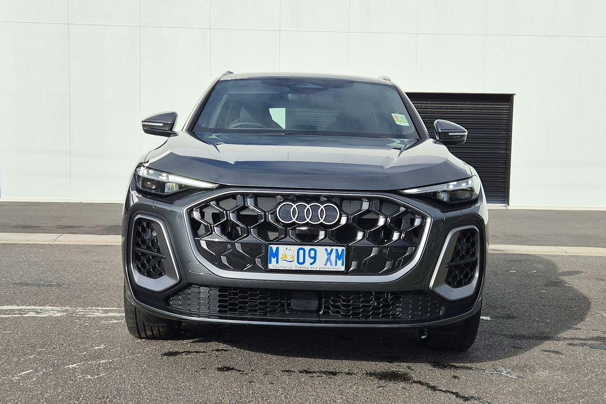 MY25 Audi Q5 SUV TDI quattro sport