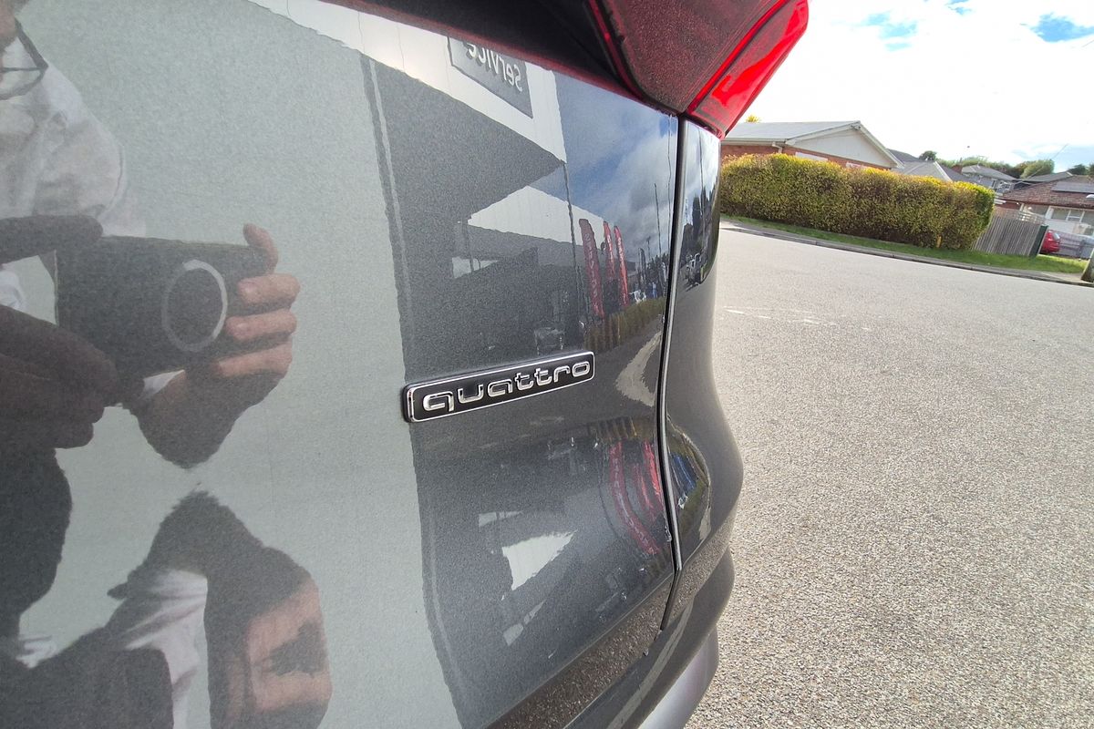 MY25 Audi Q5 SUV TDI quattro sport
