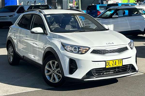 2024 Kia Stonic S YB