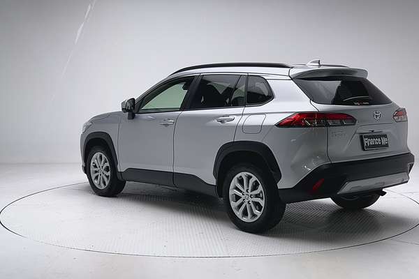2024 Toyota Corolla Cross GXL MXGA10R thumb-5