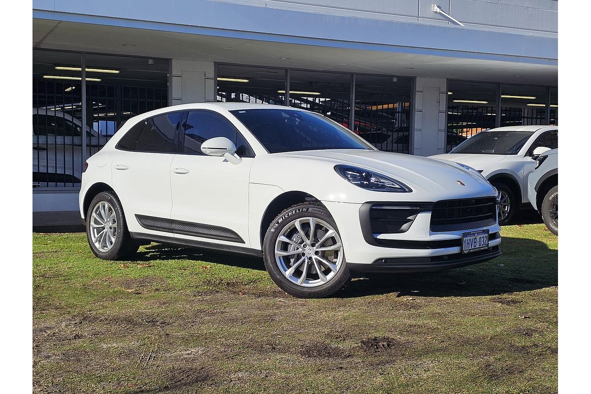 2022 Porsche Macan 95B