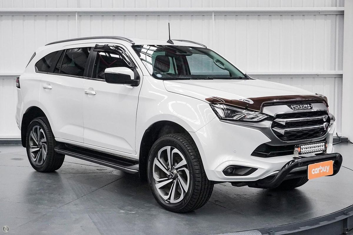 2021 Isuzu MU-X LS-T