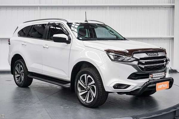 2021 Isuzu MU-X LS-T