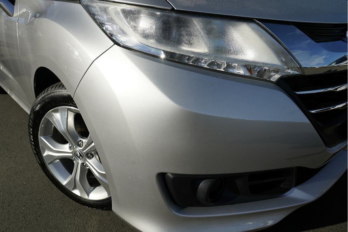 2015 Honda Odyssey VTi 5th Gen