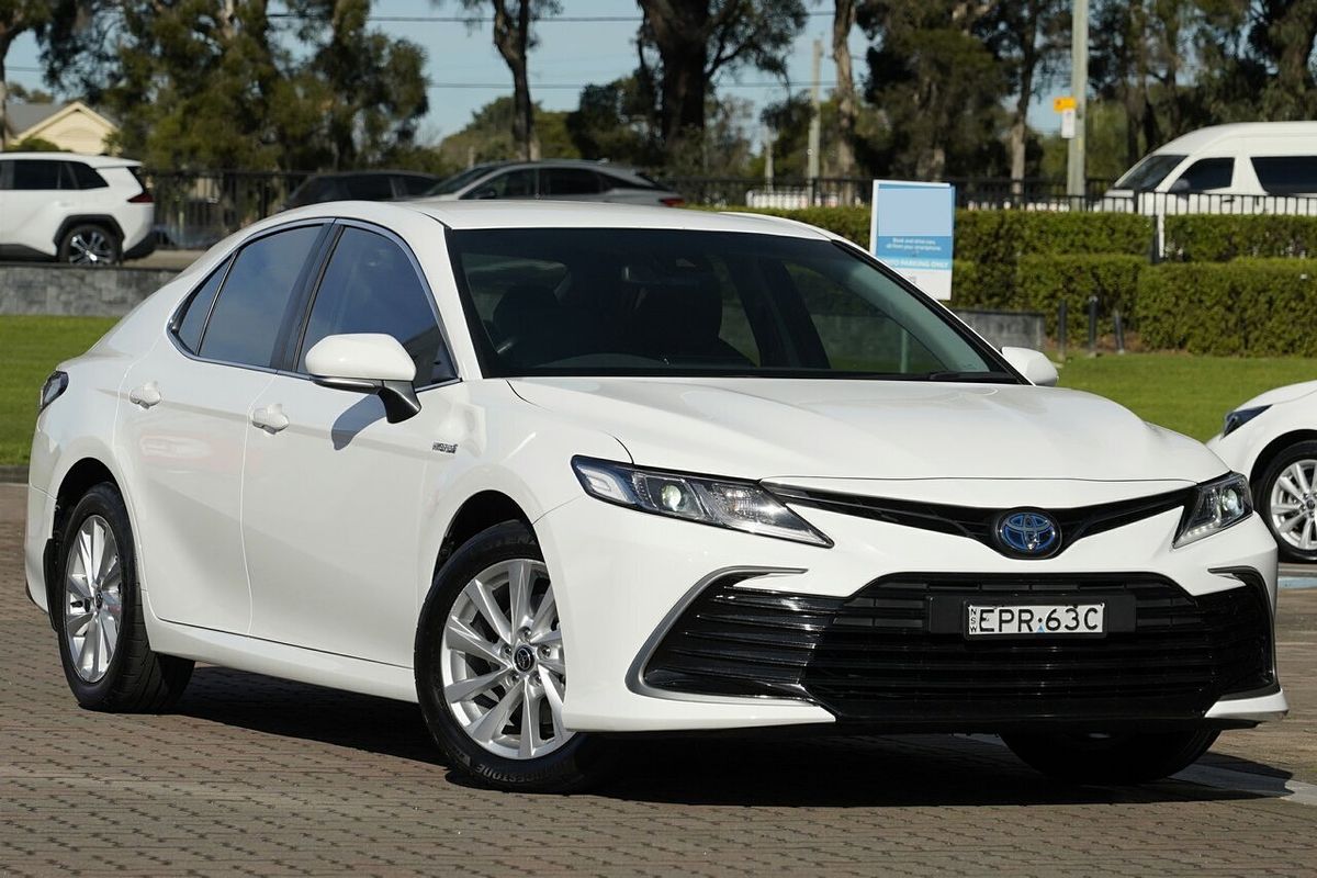 2021 Toyota Camry Ascent AXVH70R