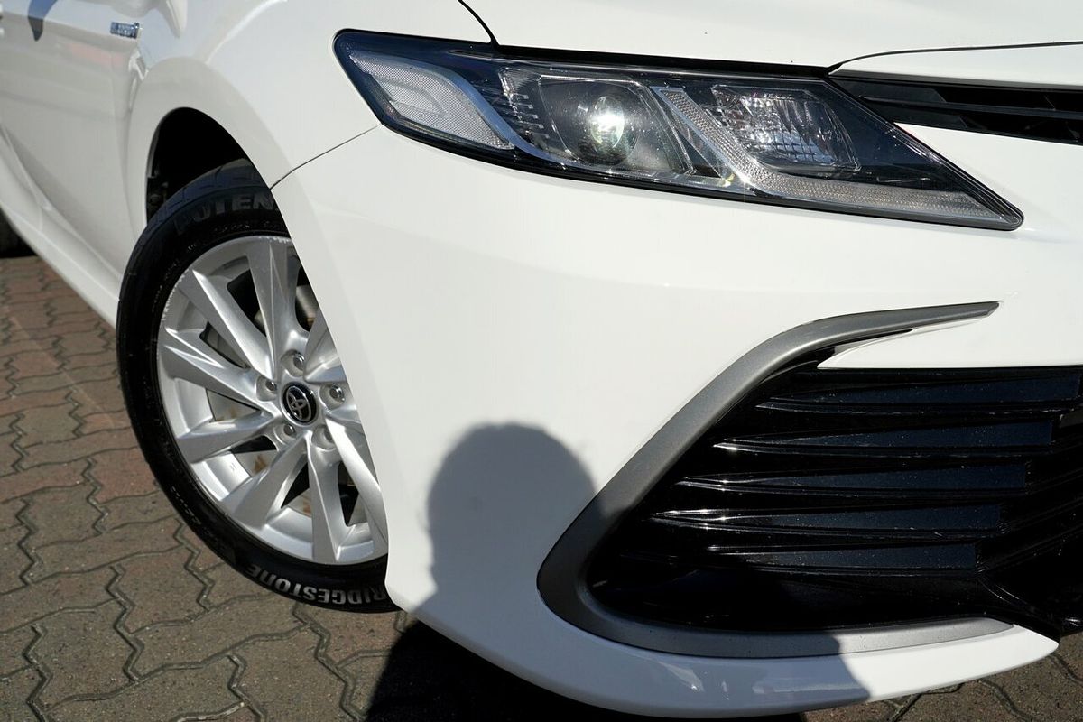 2021 Toyota Camry Ascent AXVH70R