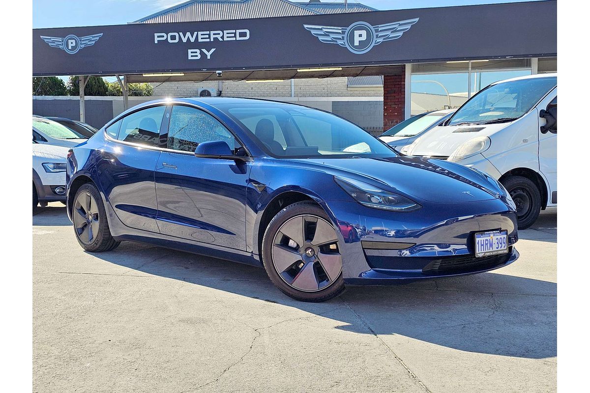 2022 Tesla Model 3 Rear-Wheel Drive