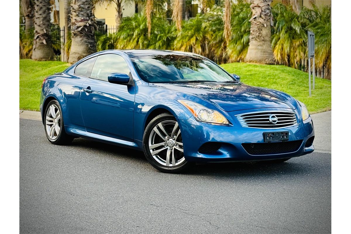 2009 Nissan Skyline 370GT Type S CKV36