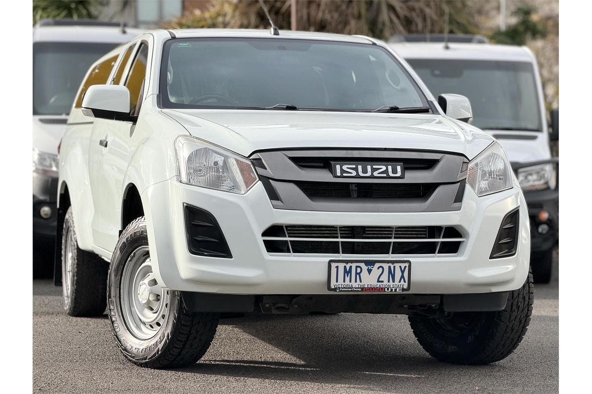 2018 Isuzu D-MAX SX High Ride Rear Wheel Drive