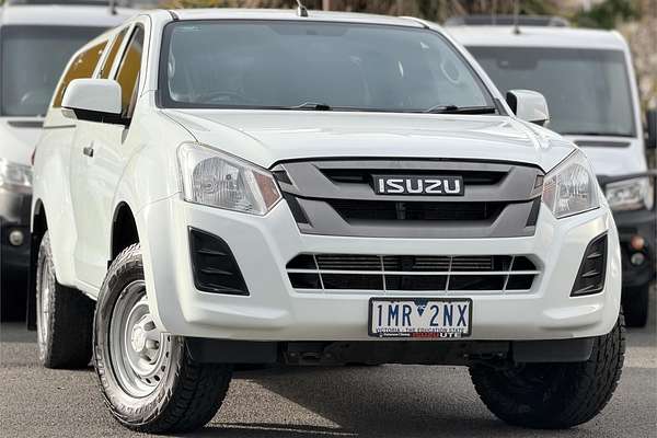 2018 Isuzu D-MAX SX High Ride Rear Wheel Drive