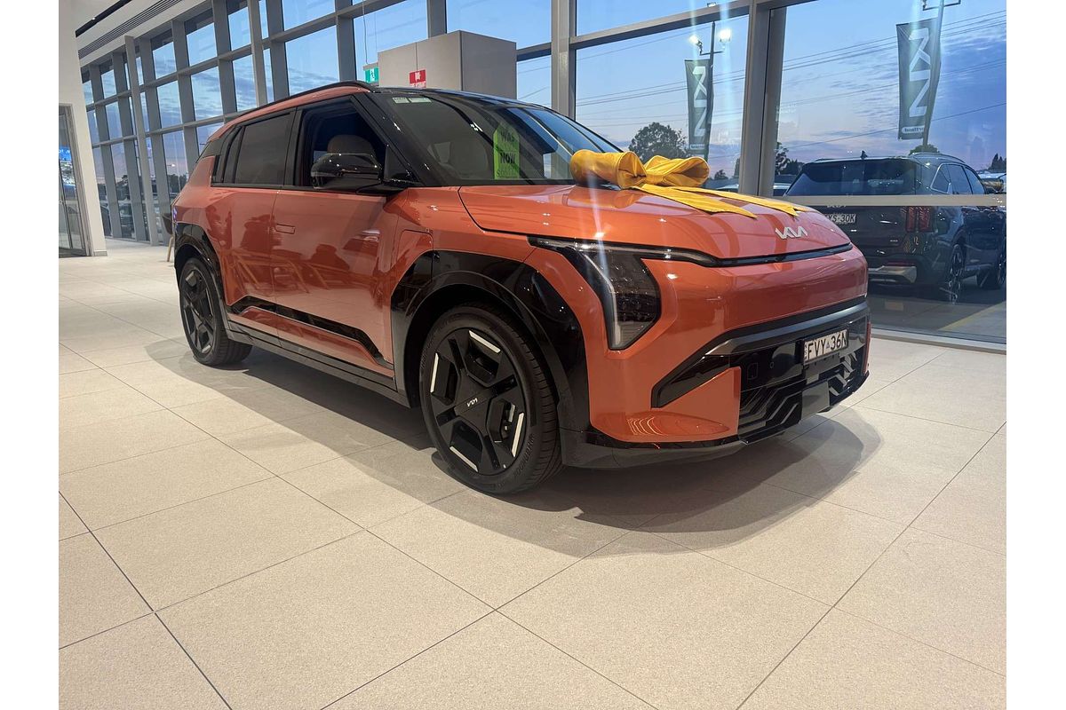 2025 Kia EV3 GT LINE