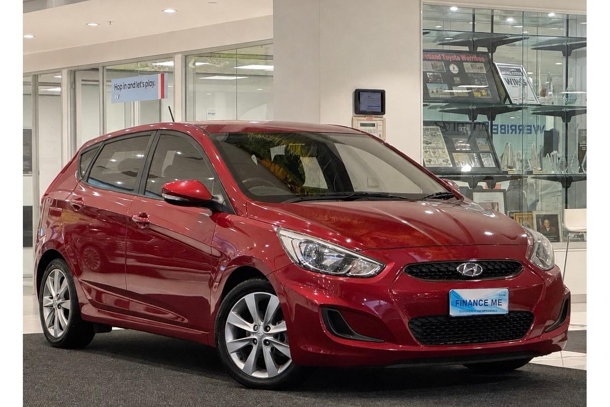 2019 Hyundai Accent Sport RB6