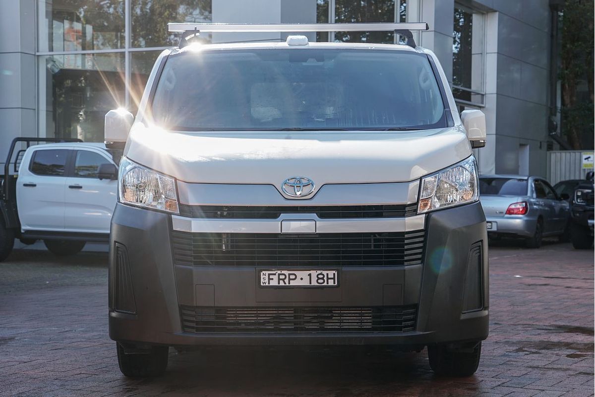 2025 Toyota Hiace GDH300R LWB