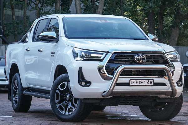 2023 Toyota Hilux SR5 GUN126R 4X4