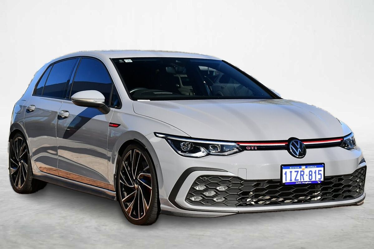 2023 Volkswagen Golf GTI 8