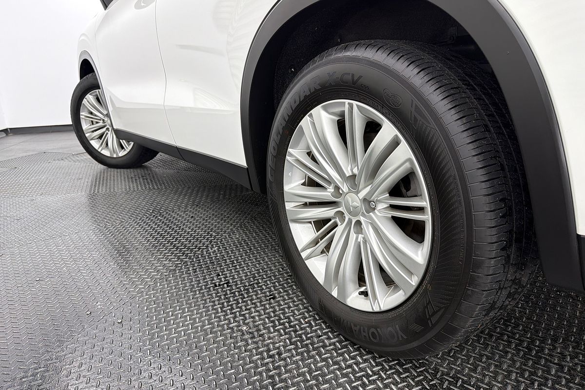 2024 Mitsubishi Outlander LS ZM