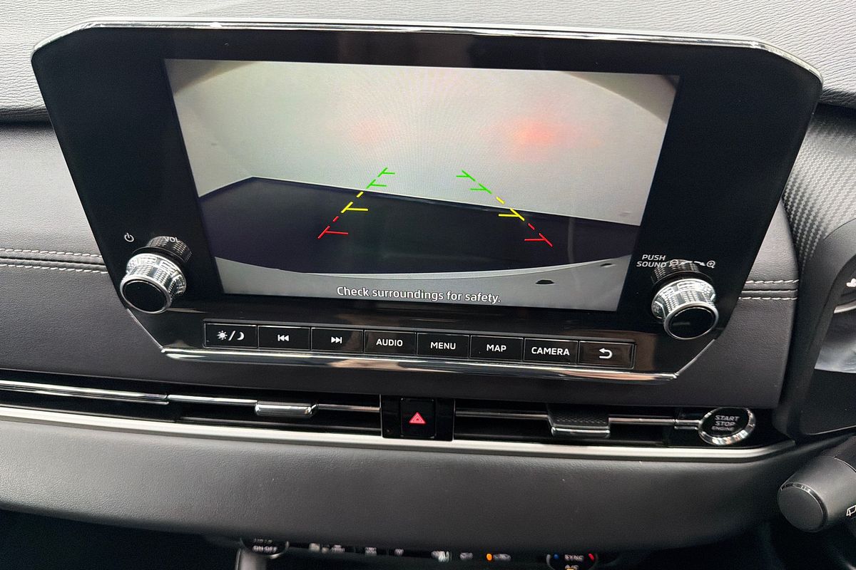 2024 Mitsubishi Outlander LS ZM