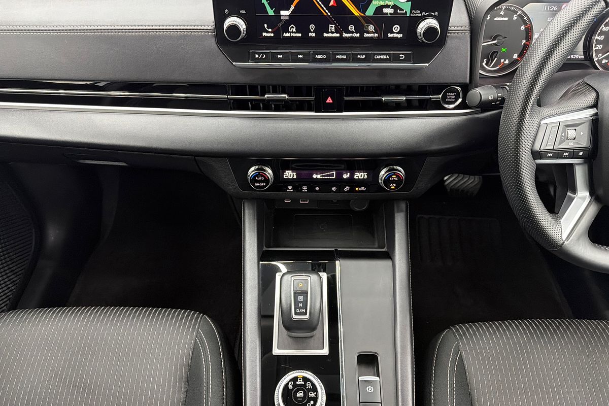 2024 Mitsubishi Outlander LS ZM