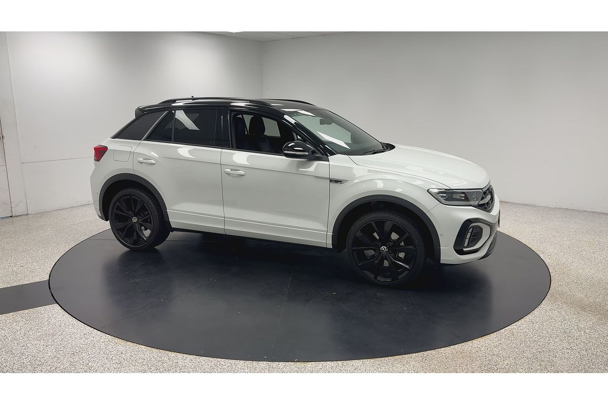 2023 Volkswagen T-Roc 140TSI R-Line D11