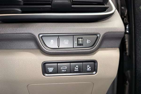 2025 Kia Carnival Sport+ HEV KA4 PE thumb-27