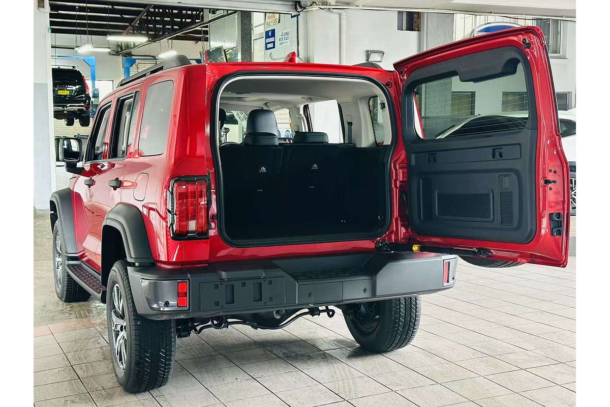 TANK 300 ULTRA DIESEL 4X4 (3.0T towing)