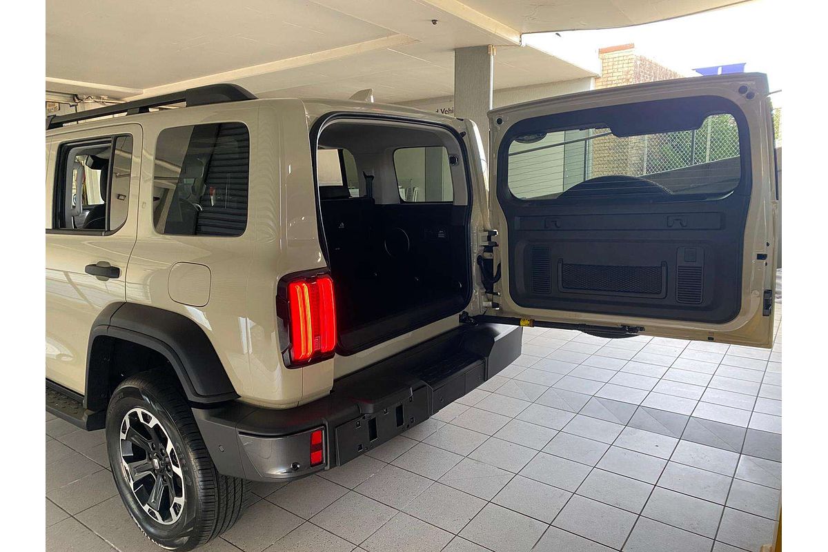 Tank 300 PHEV Luxury 4X4 3.0T towing