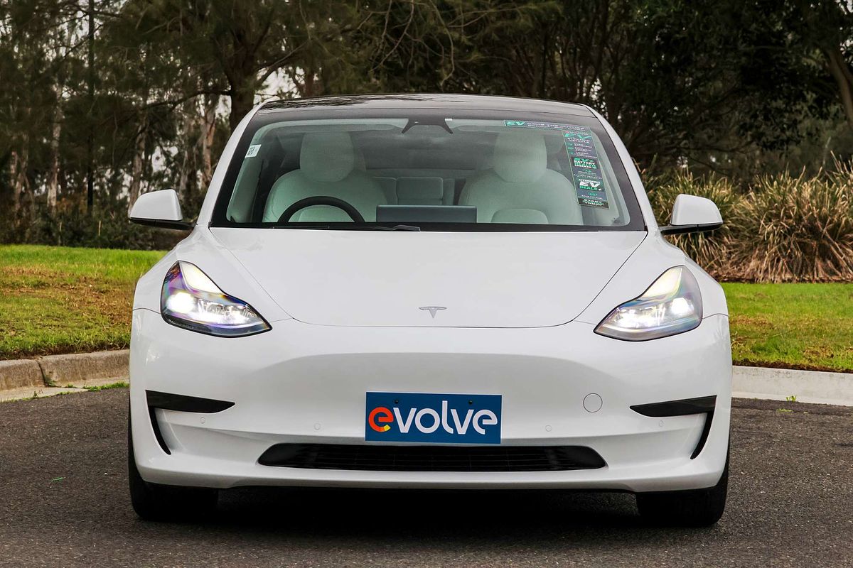 2021 Tesla Model 3 Standard Range Plus