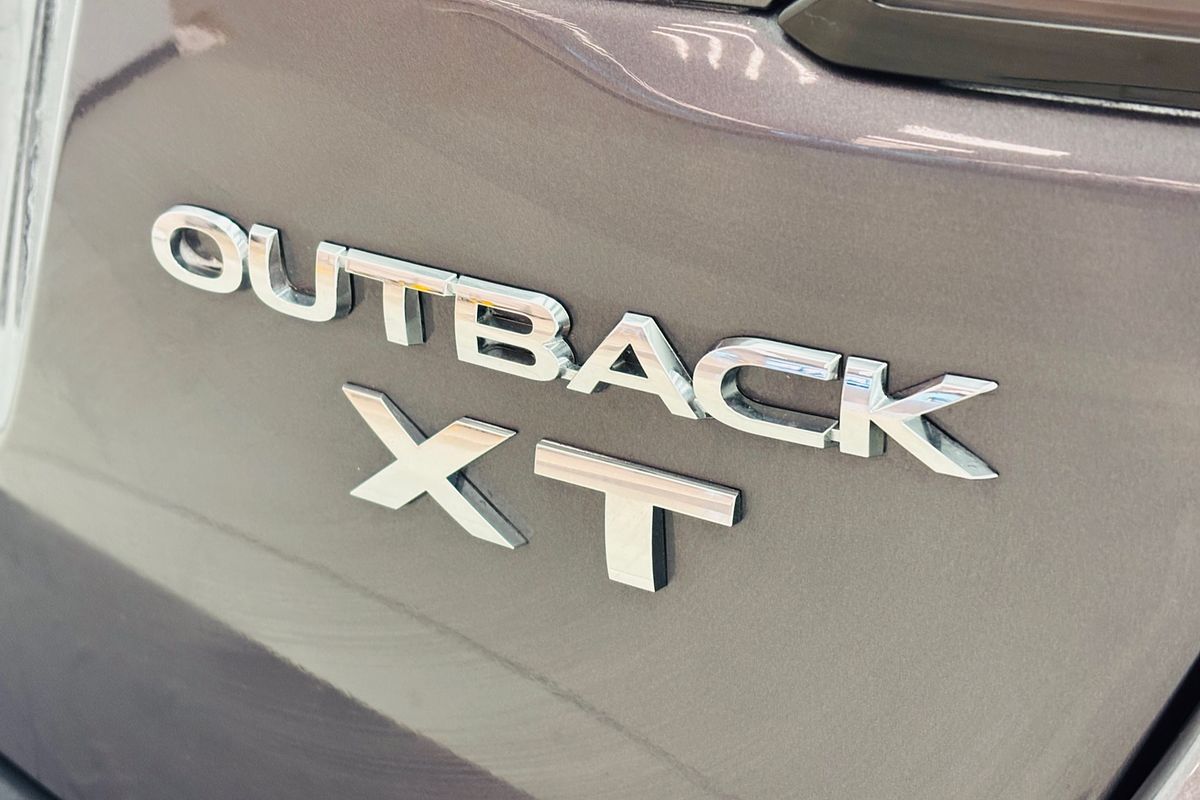 MY25 Subaru Outback Touring XT