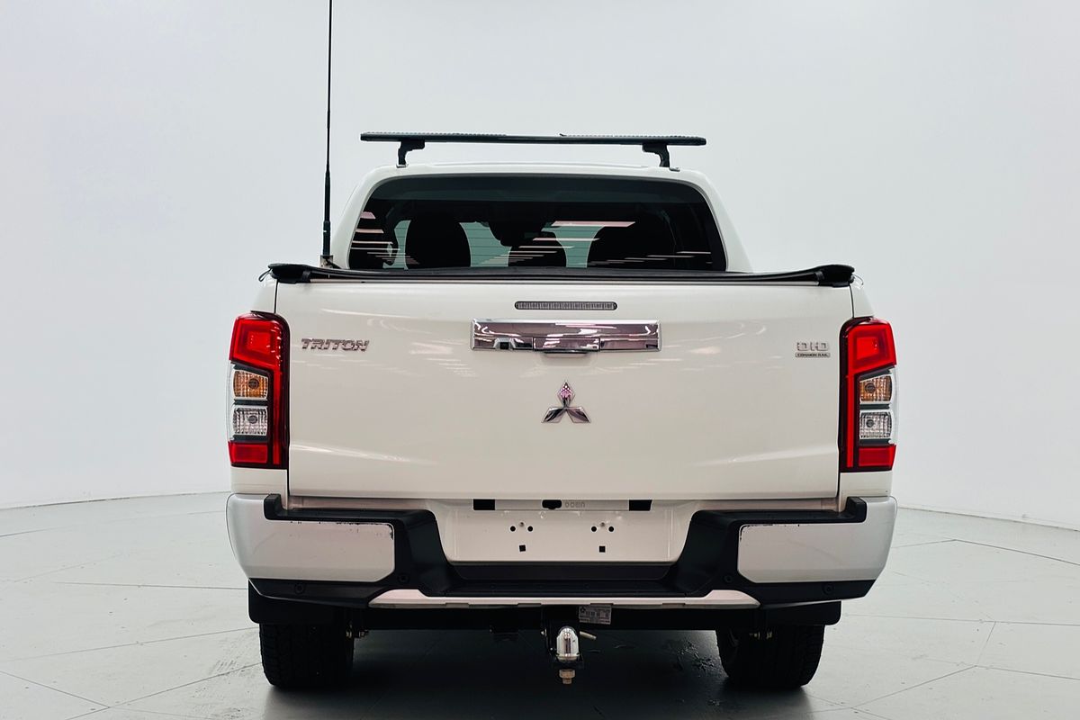 2021 Mitsubishi MR Triton GLX-R 2.4L D 6A/T 4X4 DC PU