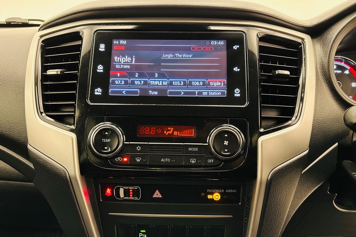 2021 Mitsubishi MR Triton GLX-R 2.4L D 6A/T 4X4 DC PU