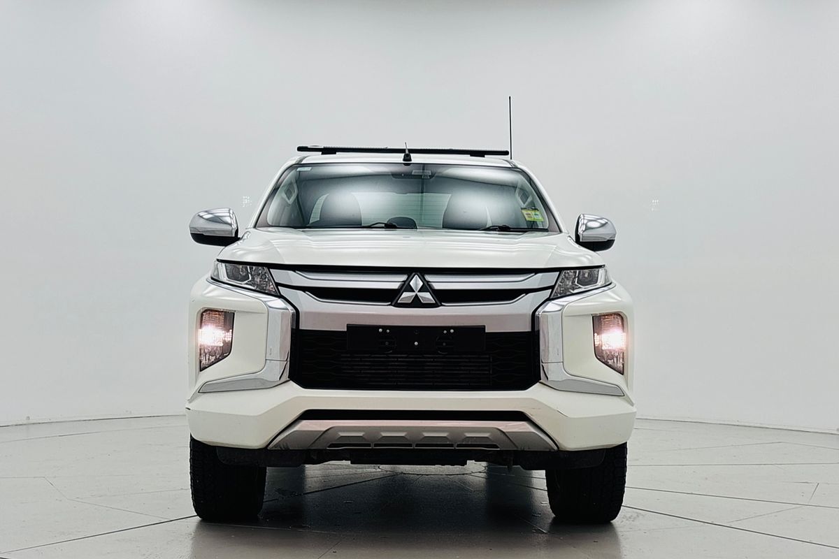 2021 Mitsubishi MR Triton GLX-R 2.4L D 6A/T 4X4 DC PU