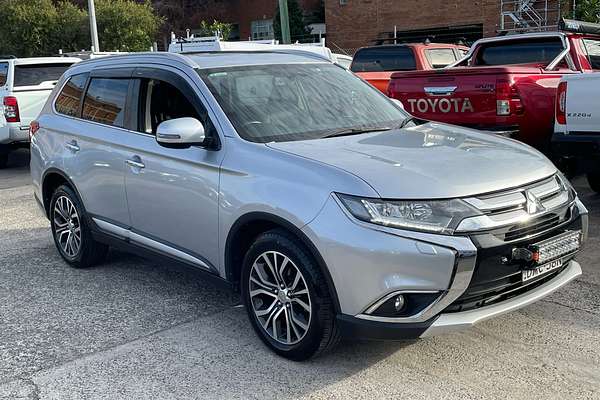 2015 Mitsubishi Outlander Exceed ZK