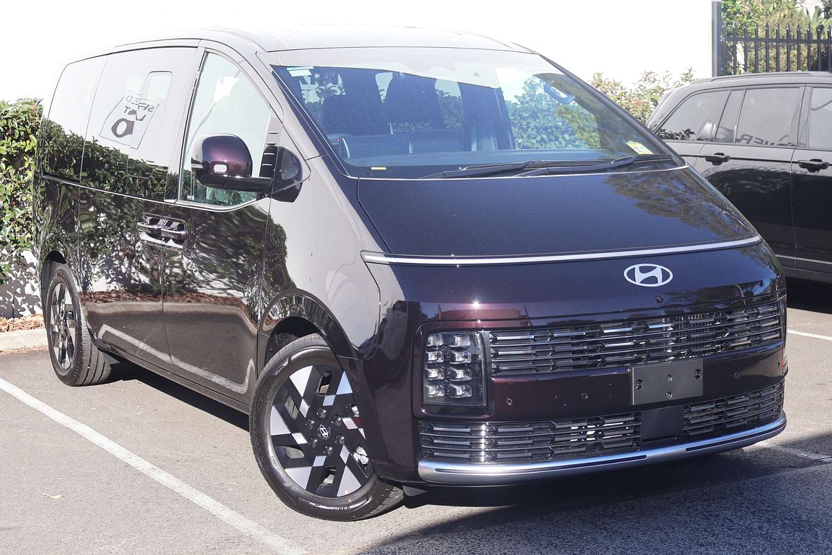2026 Hyundai STARIA Lounge US4.V4