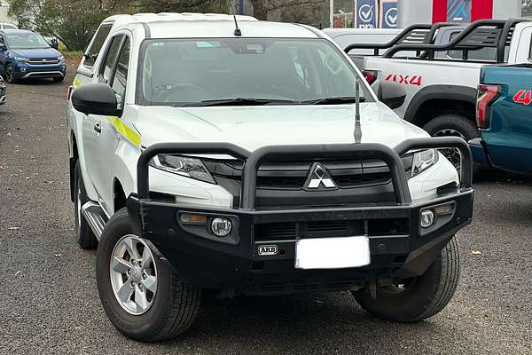 2021 Mitsubishi Triton GLX+ MR 4X4