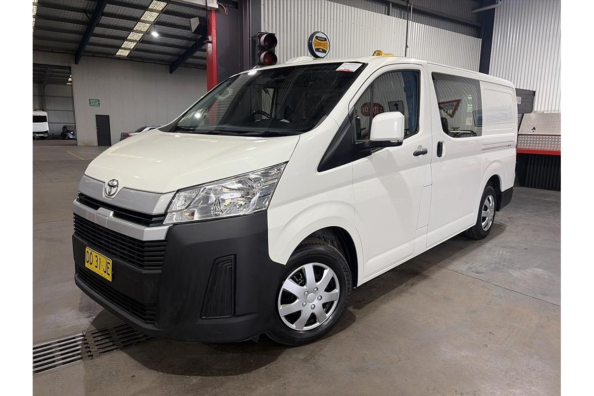 2022 Toyota Hiace LWB (4 DOOR OPTION) GDH300R