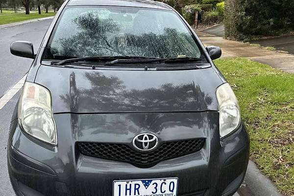 2010 Toyota Yaris YR NCP90R